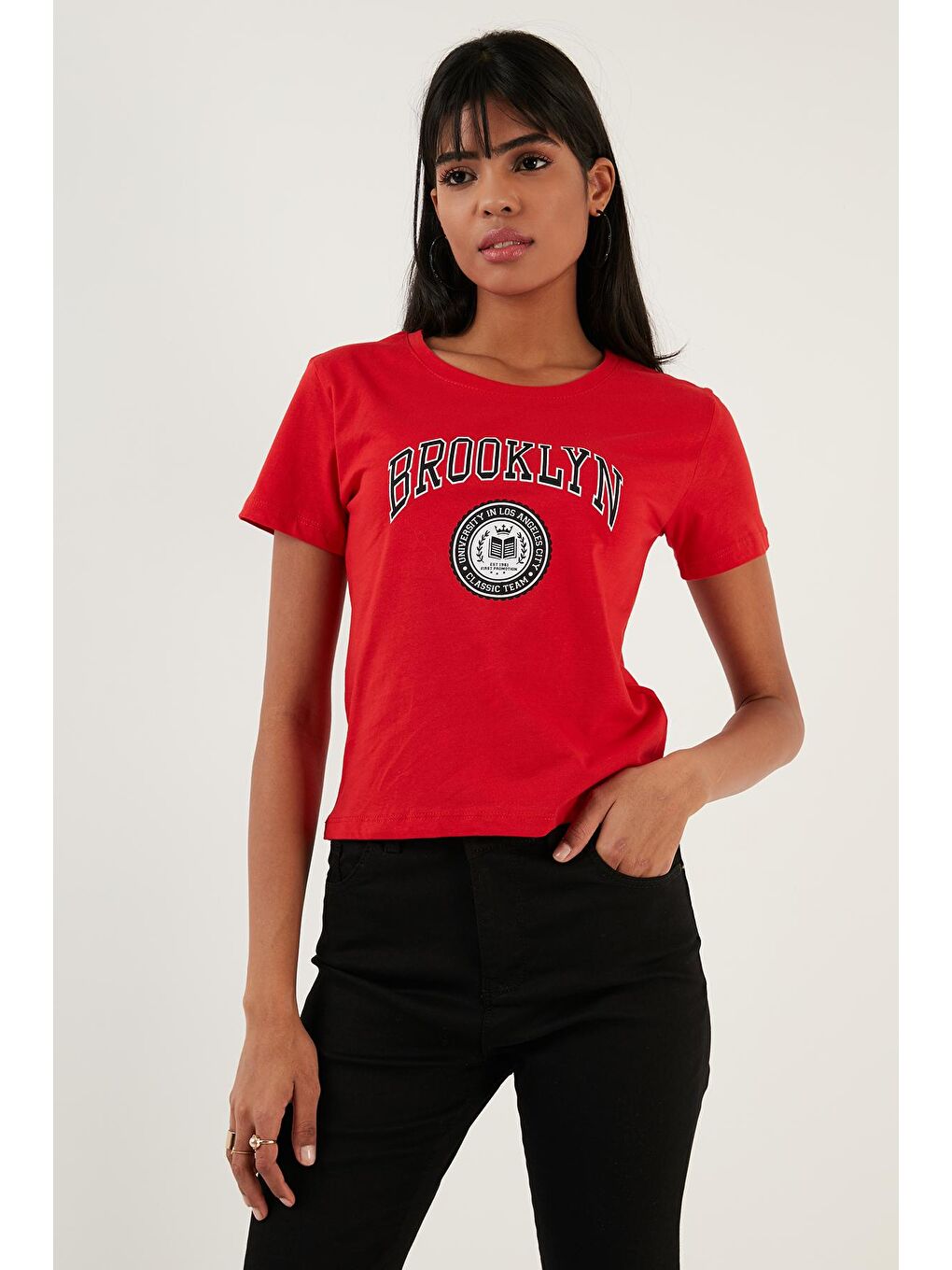 Kırmızı Brooklyn Baskılı Bisiklet Yaka Dar Kesim T Shirt 5864581-3