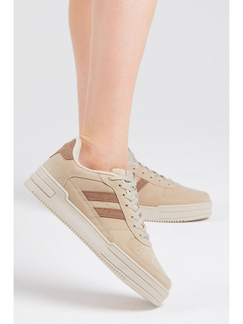 Unisex Bej Kahve Yanı Çizgili Bağcıklı Rahat Kalıp Sneaker-4