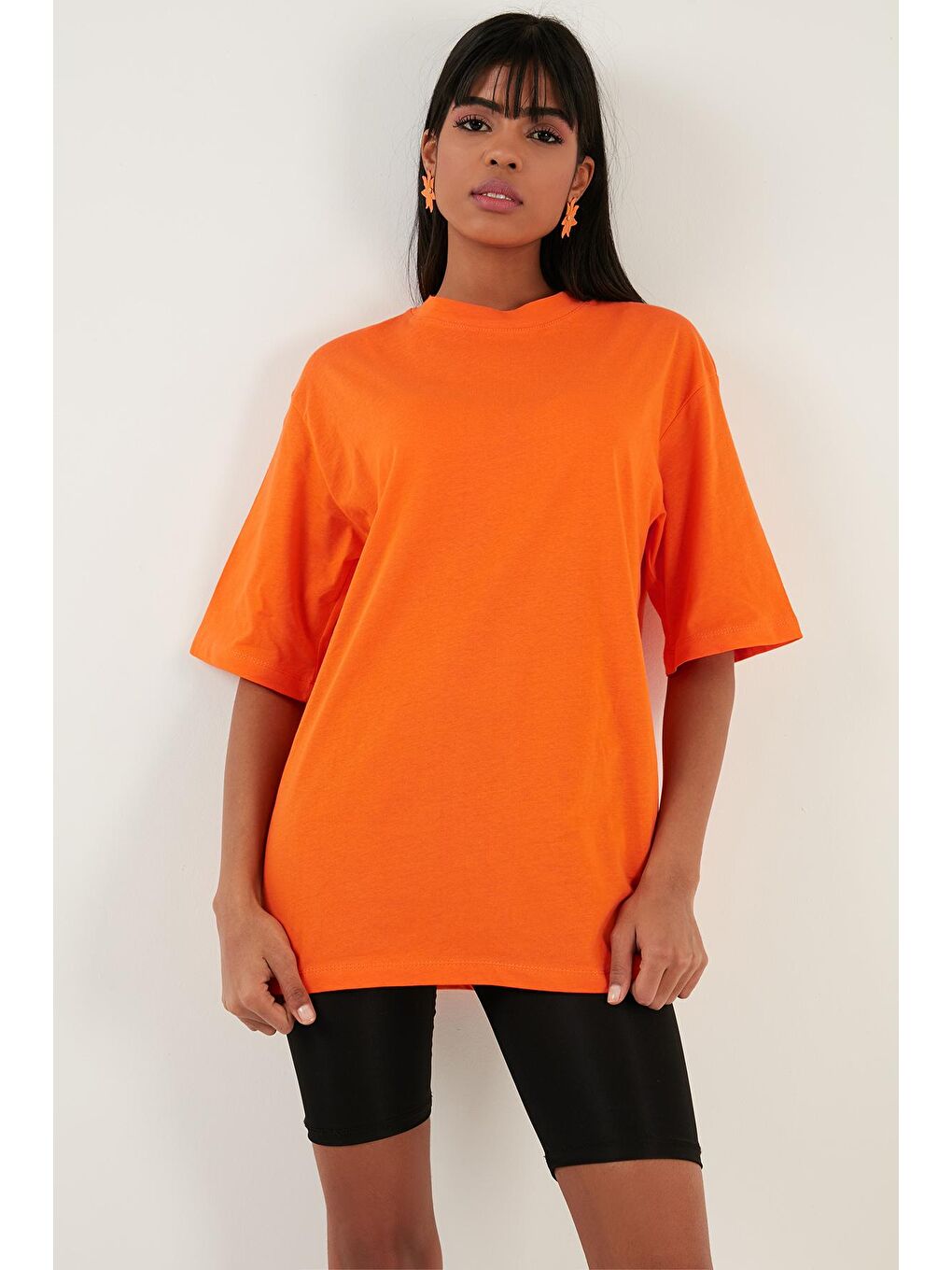 Lela Turuncu Pamuklu Oversize Bisiklet Yaka T Shirt 5864562 - 3