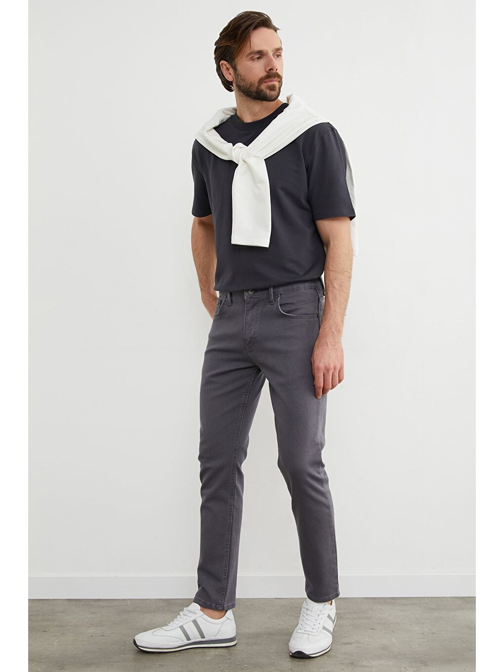 Gri Fermuarlı Slim Fit Jean-2