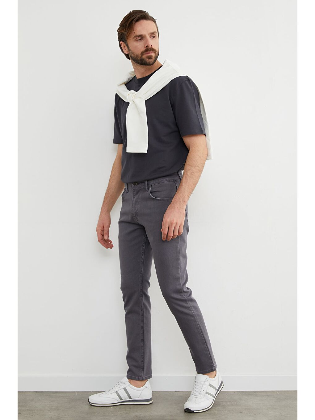 Gri Fermuarlı Slim Fit Jean-3
