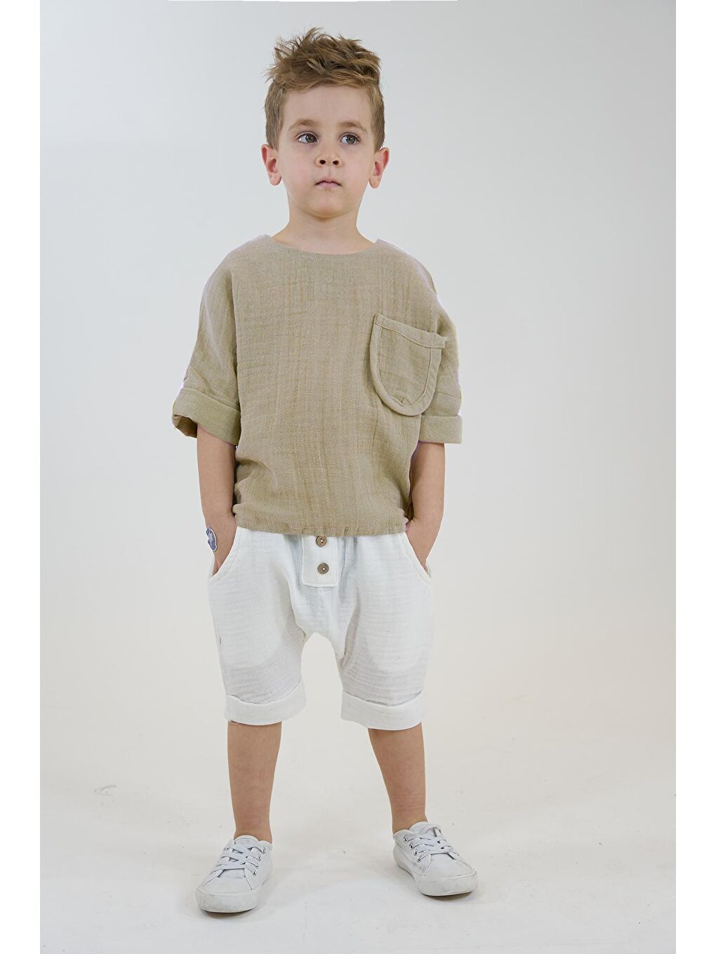 Ekru Müslin Harem Şort + Vizon Müslin Arkadan Düğmeli Gömlek