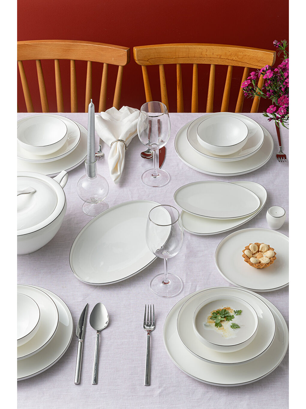 Beyaz Fine Bone Freya 60 Parça 12 Kişilik Yuvarlak Yemek Takımı Platin-3