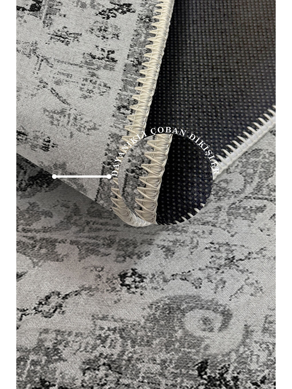 Siyah Dekoratif Özel Tasarım Yıkanabilir İnce Kaymaz Tabanlı Modern Halı KECE FR15-3