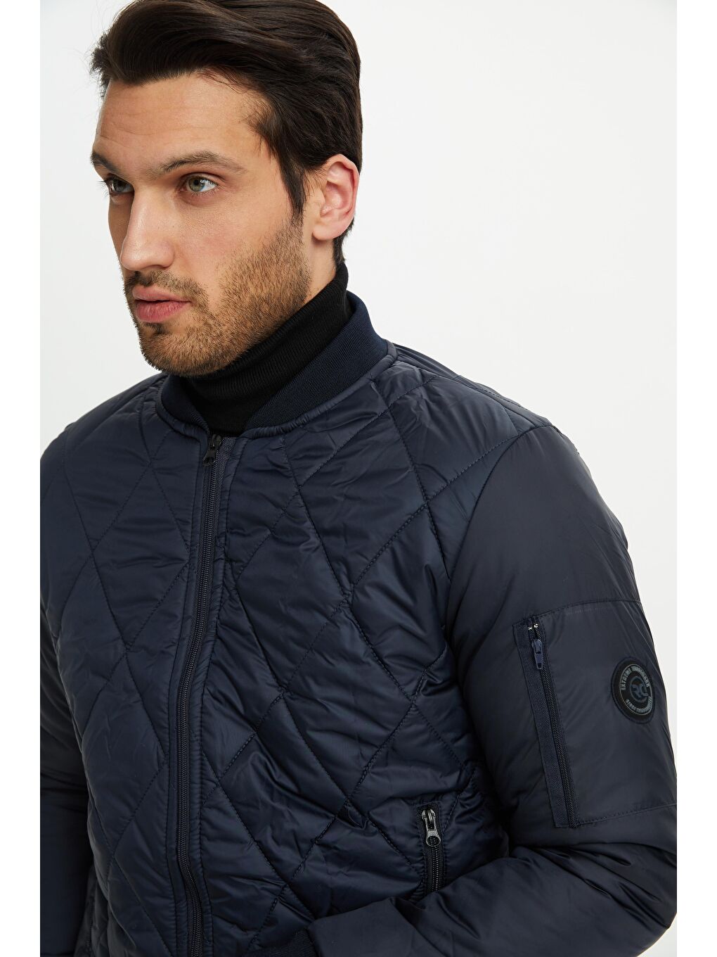 Lacivert Erkek Su ve Rüzgara Dayanıklı Kapitone Desenli Kışlık Mont KM-500-3