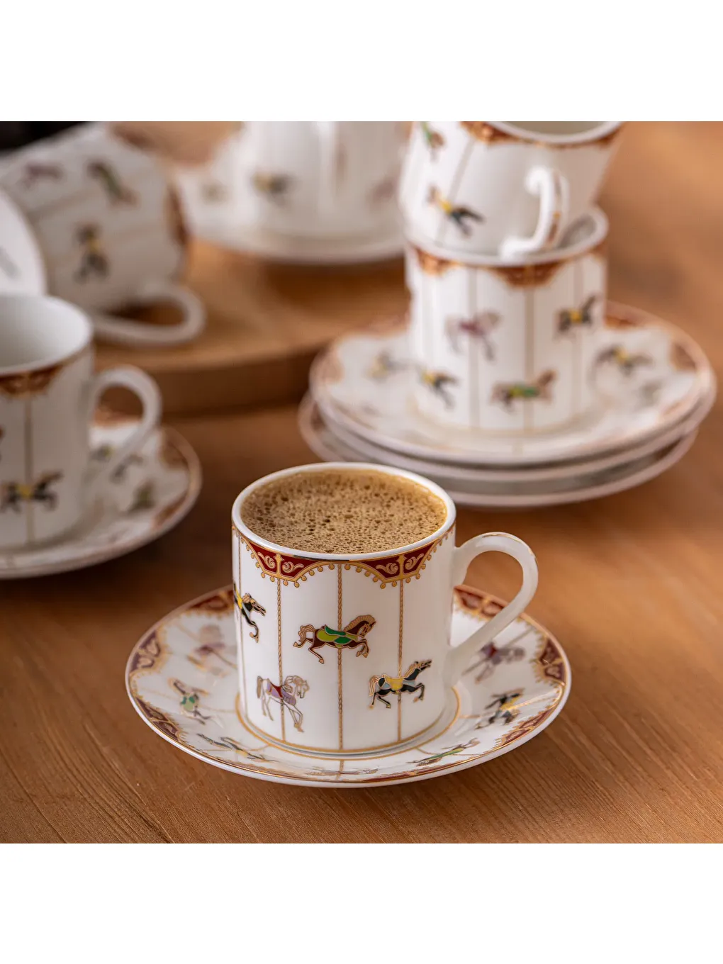 Beyaz Atlıkarınca 6 Kişilik Kahve Fincan Takımı 80 ml-6