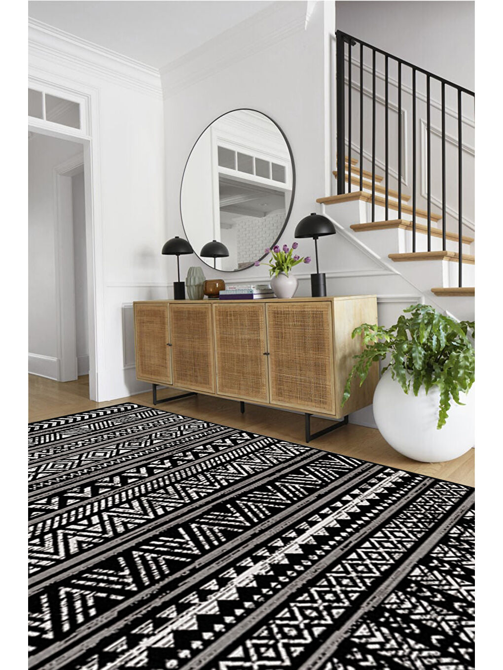 Siyah Dekoratif Özel Tasarım Yıkanabilir İnce Kaymaz Tabanlı Modern Halı KECE FR14-2