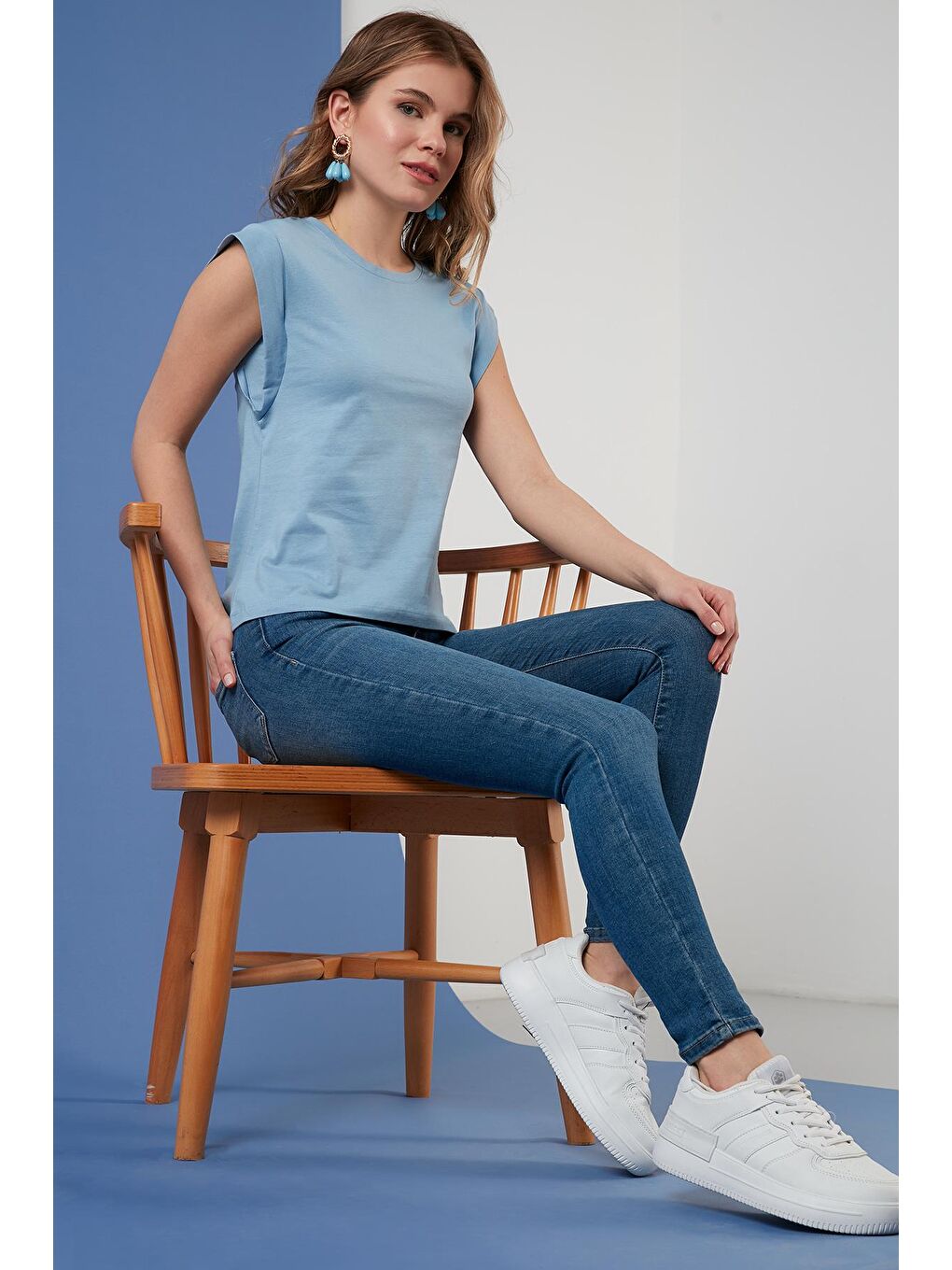 Mavi Pamuklu Bisiklet Yaka Kolsuz Basic T Shirt 5864201-1