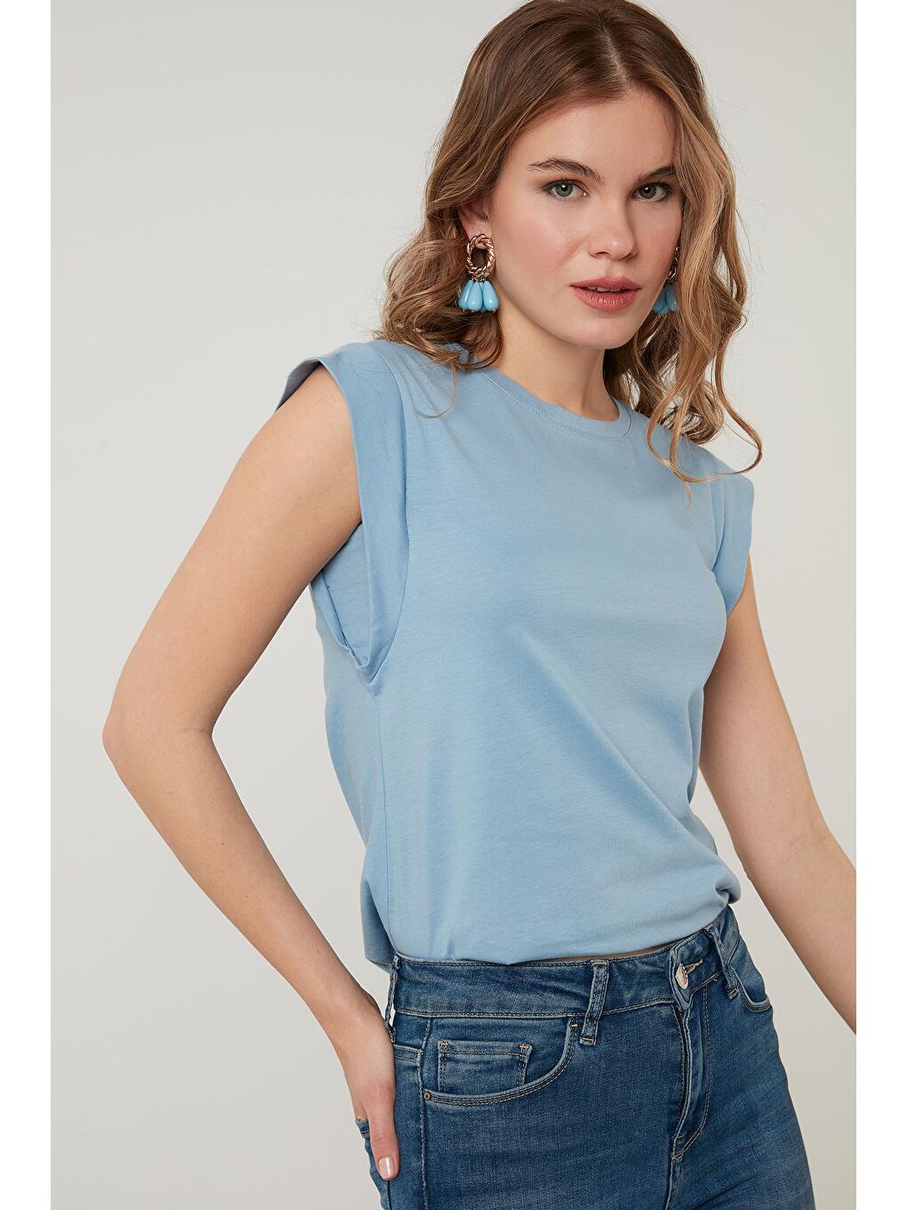 Mavi Pamuklu Bisiklet Yaka Kolsuz Basic T Shirt 5864201-2