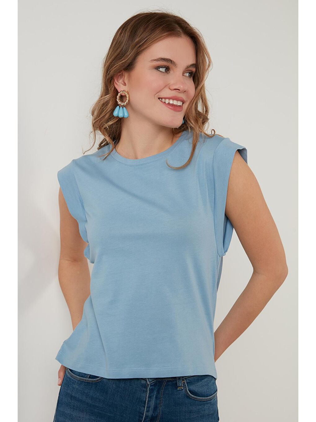 Mavi Pamuklu Bisiklet Yaka Kolsuz Basic T Shirt 5864201-3