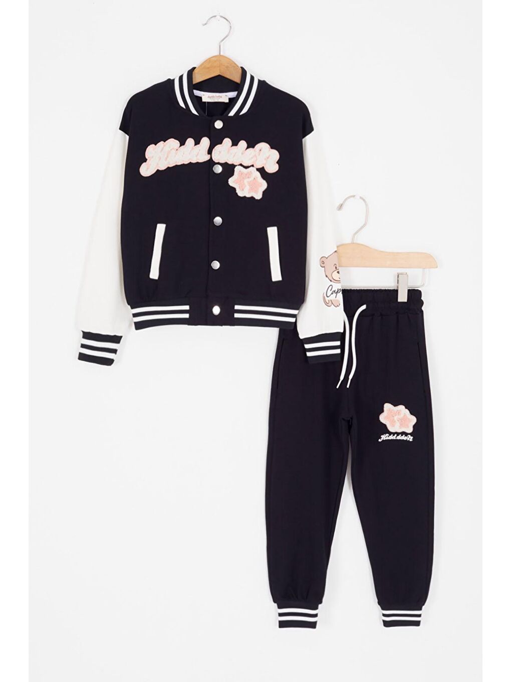 Siyah Yıldız Nakışlı Kolej Ceketli Kız Çocuk Eşofman Takımı 16941