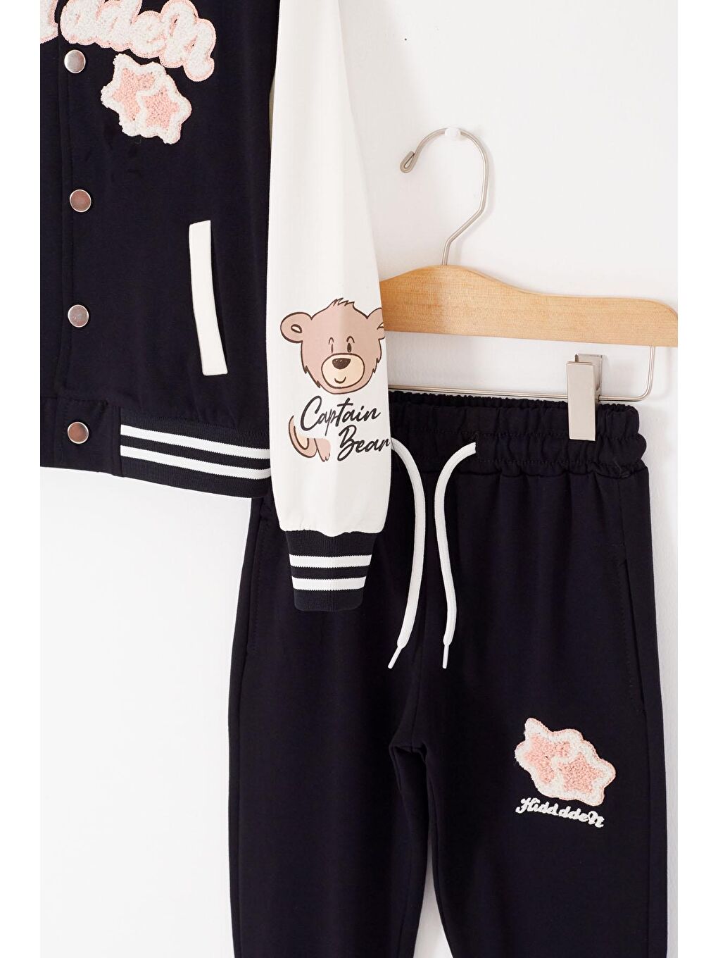 Siyah Yıldız Nakışlı Kolej Ceketli Kız Çocuk Eşofman Takımı 16941-2