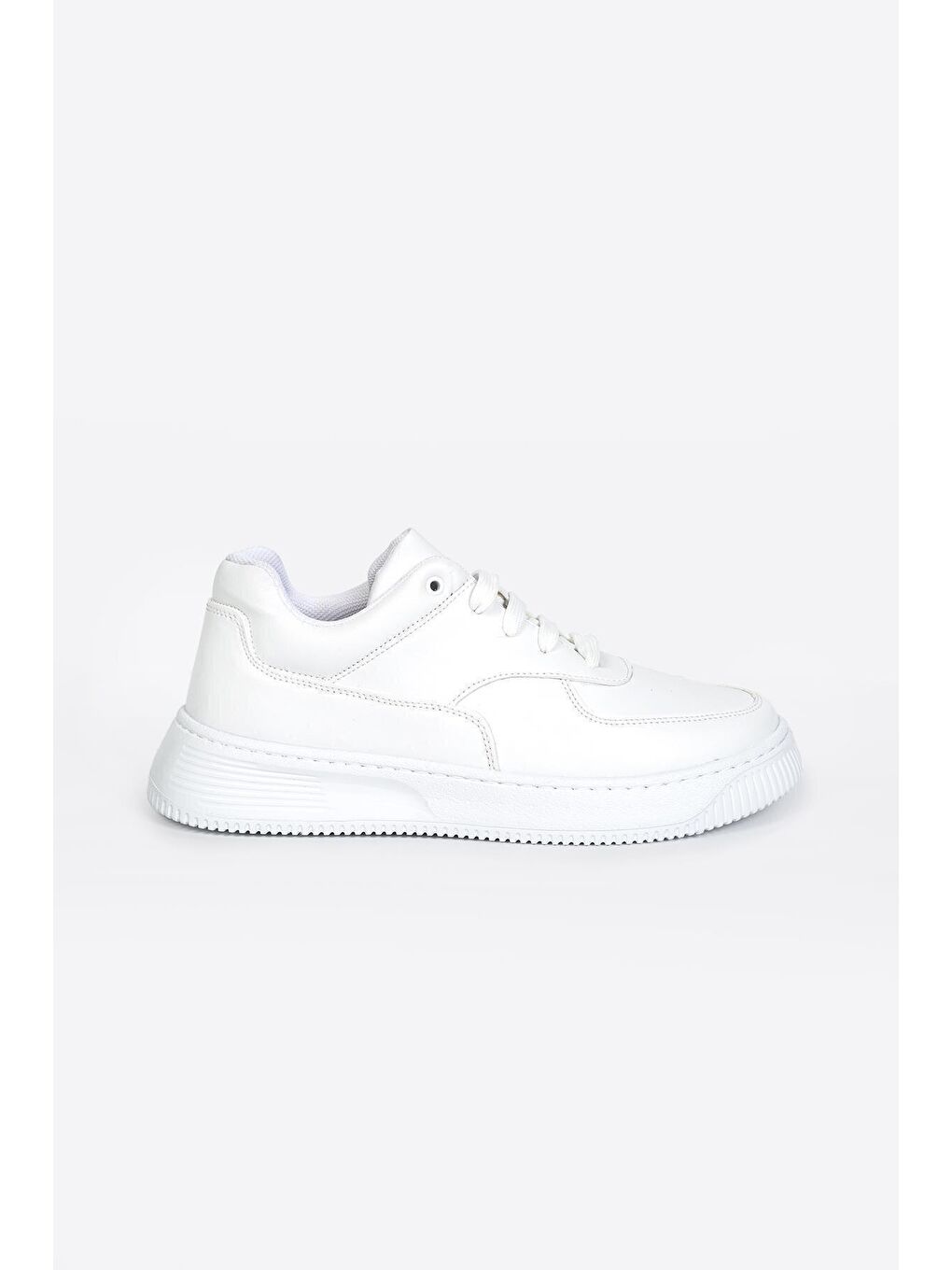 Beyaz Yuvarlak Burunlu Bağcıklı Erkek Günlük Spor Ayakkabı-1