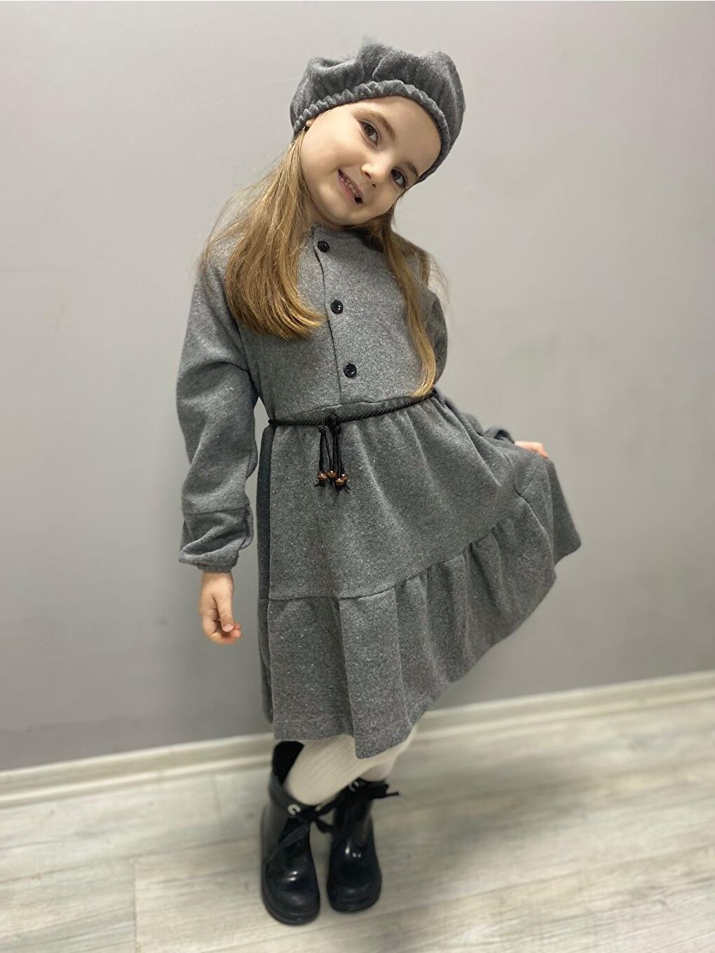 Gri Kaşe Kumaş Şapkalı Kız Çocuk Elbise MNK0559-6