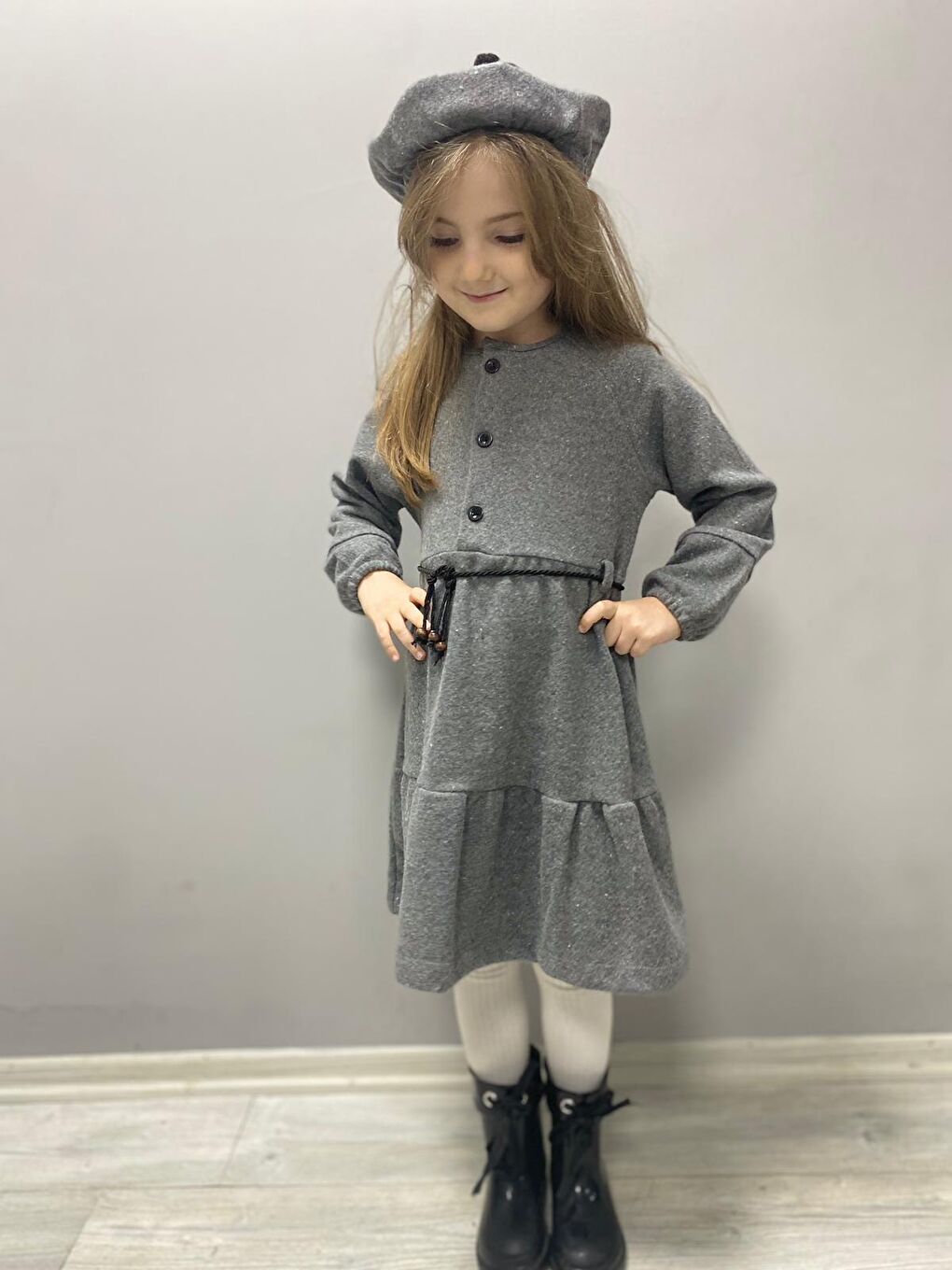 Gri Kaşe Kumaş Şapkalı Kız Çocuk Elbise MNK0559-8