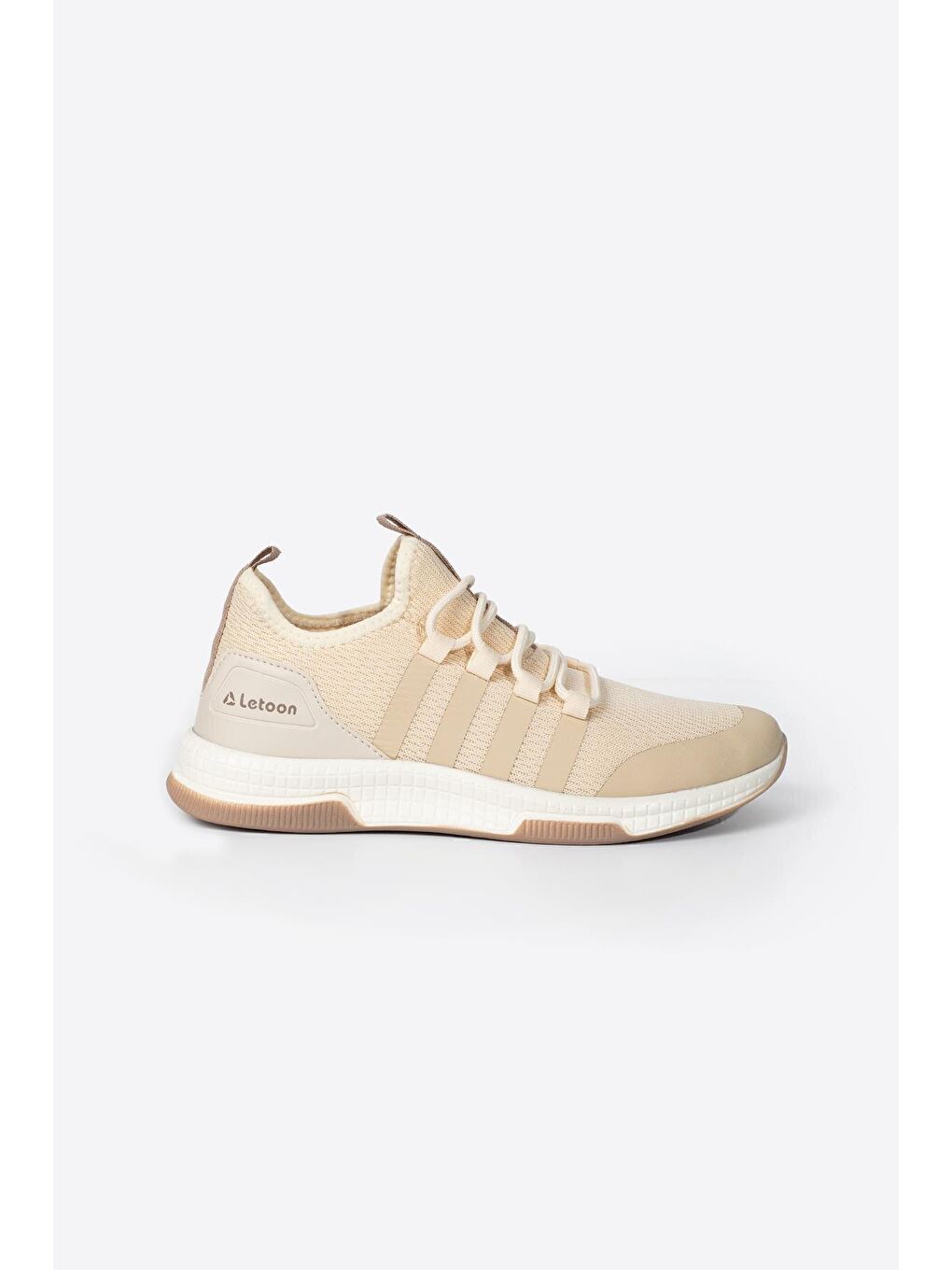 Bej Yuvarlak Burunlu Bağcıklı Erkek Spor Ayakkabı