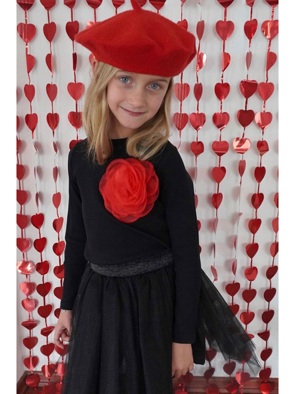 Kız Çocuk Uzun Kollu Tişört Gül Aksesuarlı Siyah (8-14 Yaş)-5