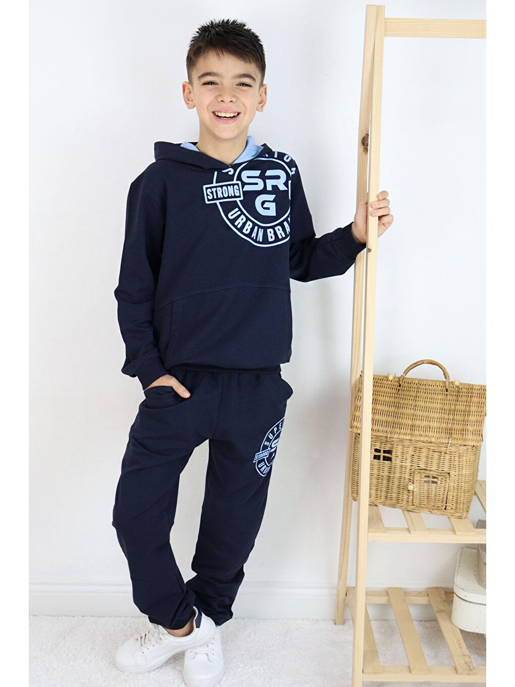 Erkek Çocuk Eşofman Takım Baskılı Kanguru Cepli Lacivert (6 Yaş)