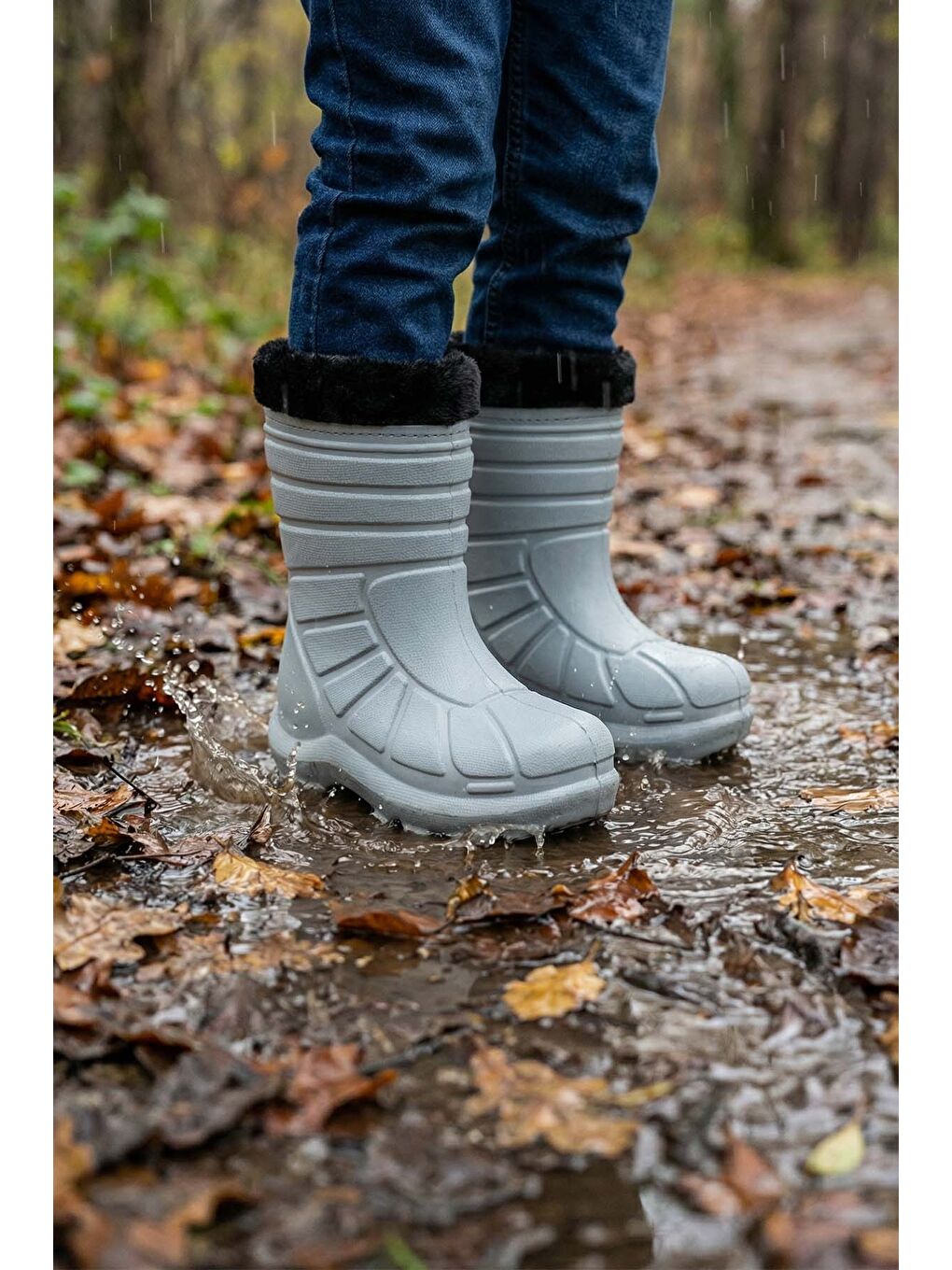 Gri Erkek Çocuk Kışlık Eva İçi Sıcak Astarlı Rahat Taban Yağmur Bot Çizme