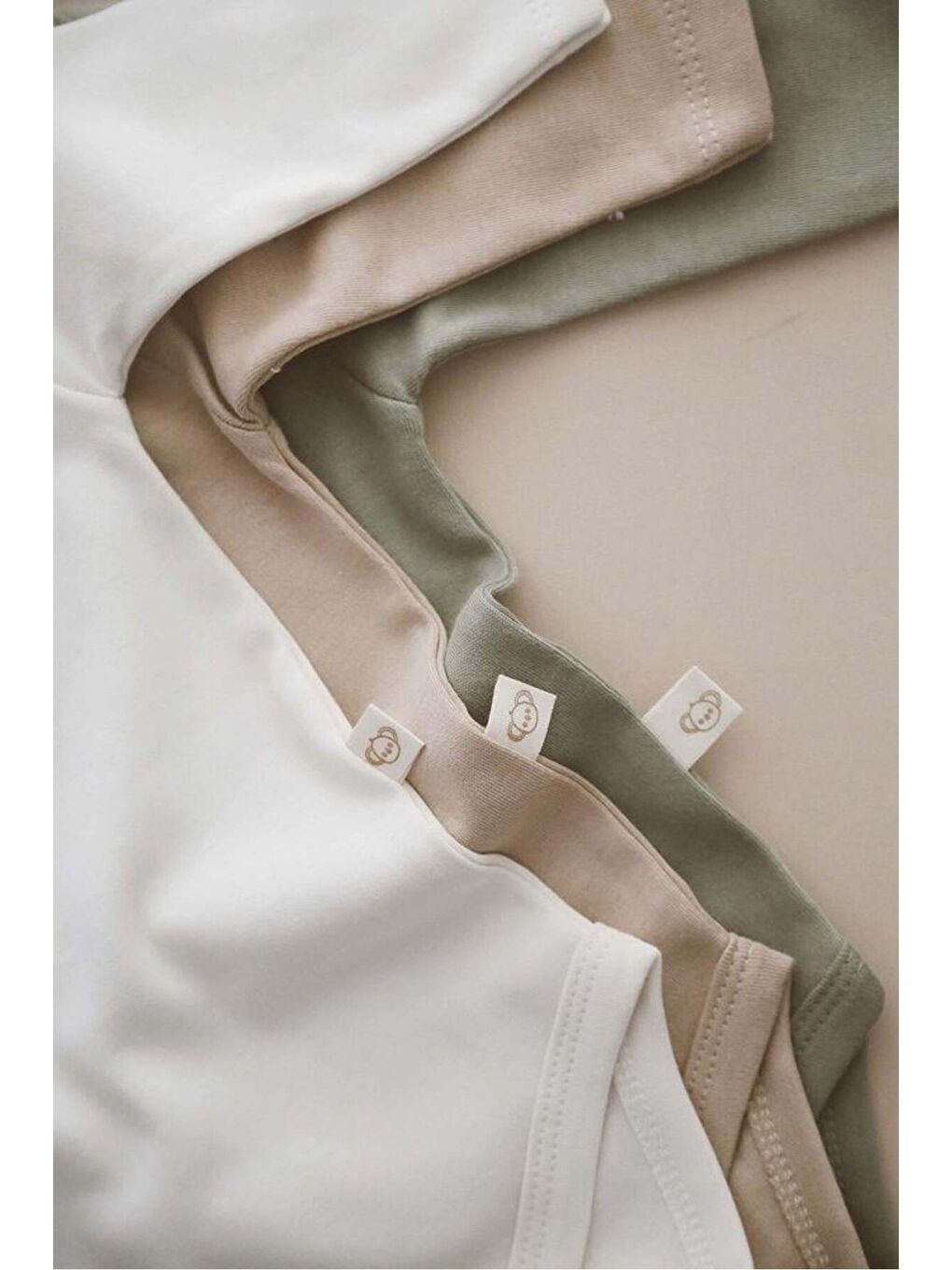 Bej 3lü Nakışlı Çıt Çıtlı Uzun Kollu Body-zıbın Model 3-6