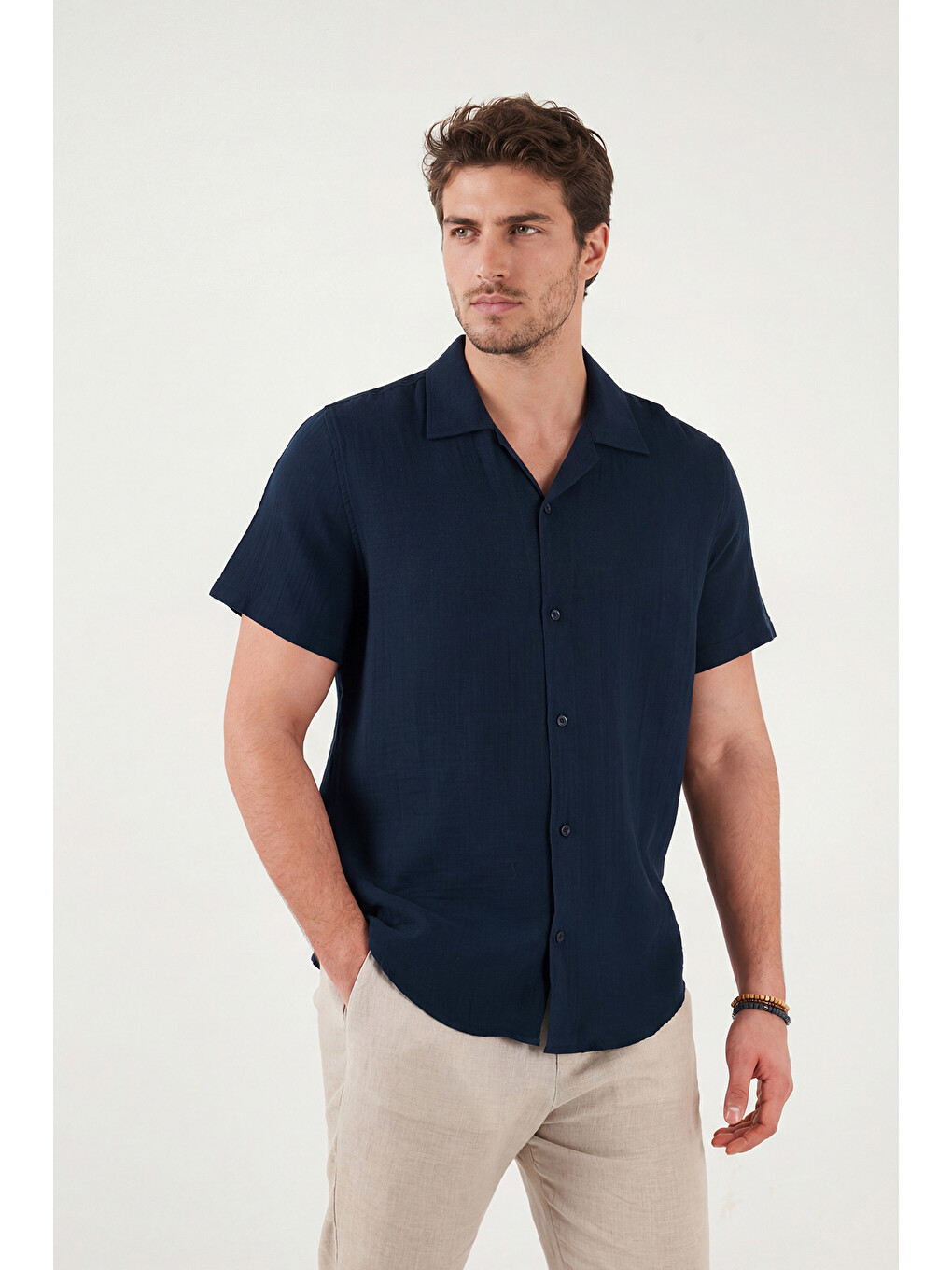 İndigo Pamuklu Regular Fit Klasik Yaka Kısa Kollu Gömlek Cf26s125404-3