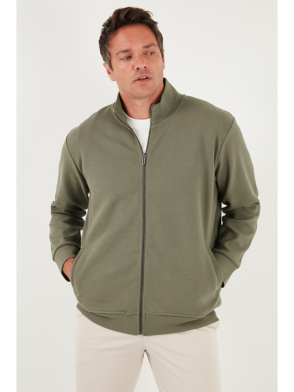 Haki Pamuklu Regular Fit Dik Yaka Fermuarlı Sweatshirt Hırka 5901077-2