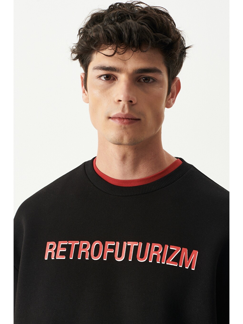 Oversize Fit Bisiklet Yaka Şardonlu Siyah Sweatshirt-2