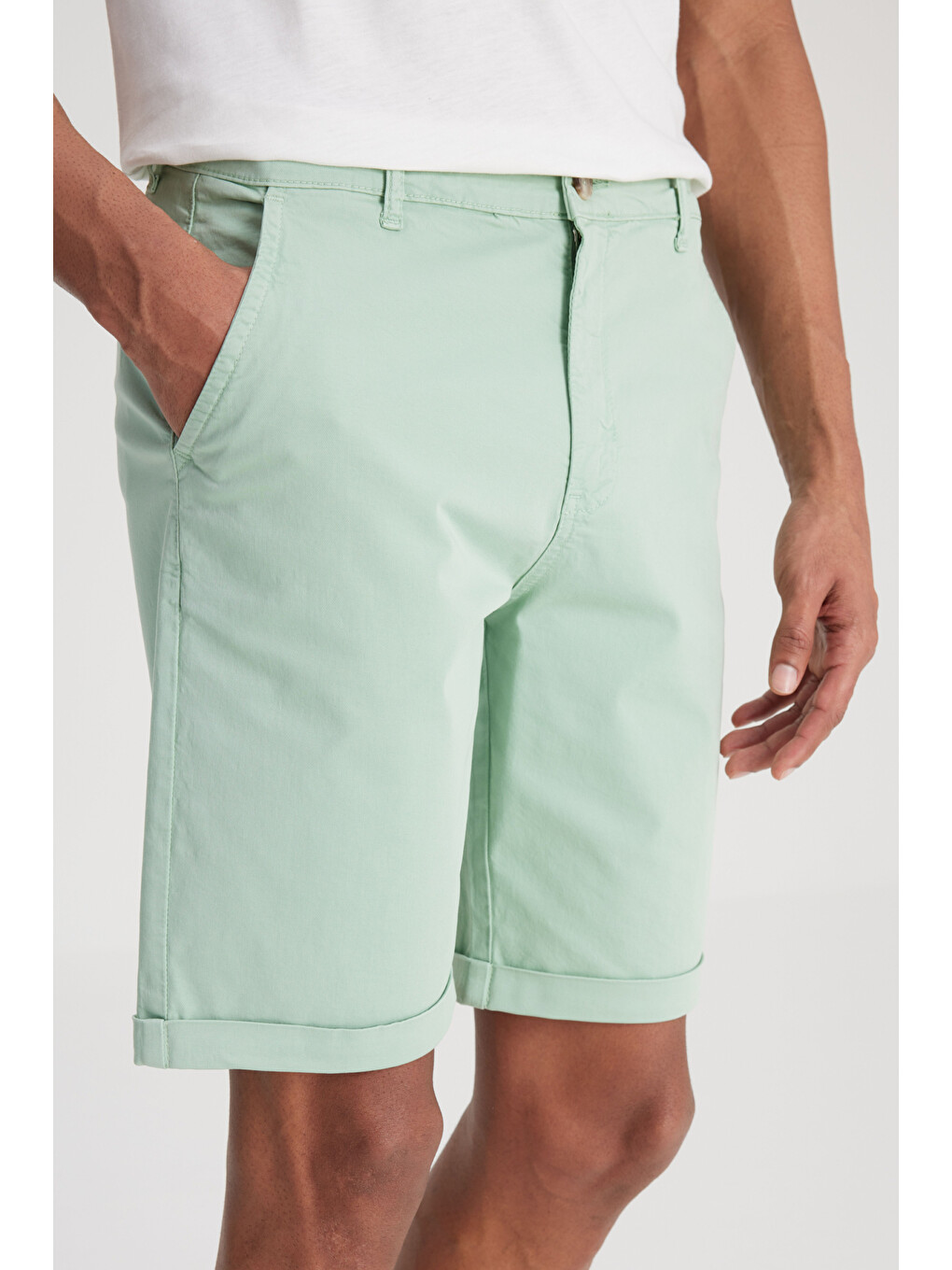 Regular Fit Normal Bel Mint Yeşili Şort-2