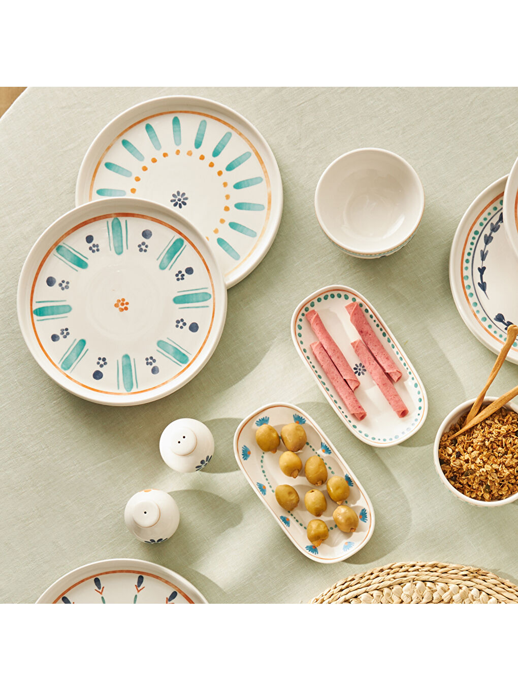 Beyaz Agatha Porselen 32 Parça 6 Kişilik Kahvaltı/Servis Takımı-8