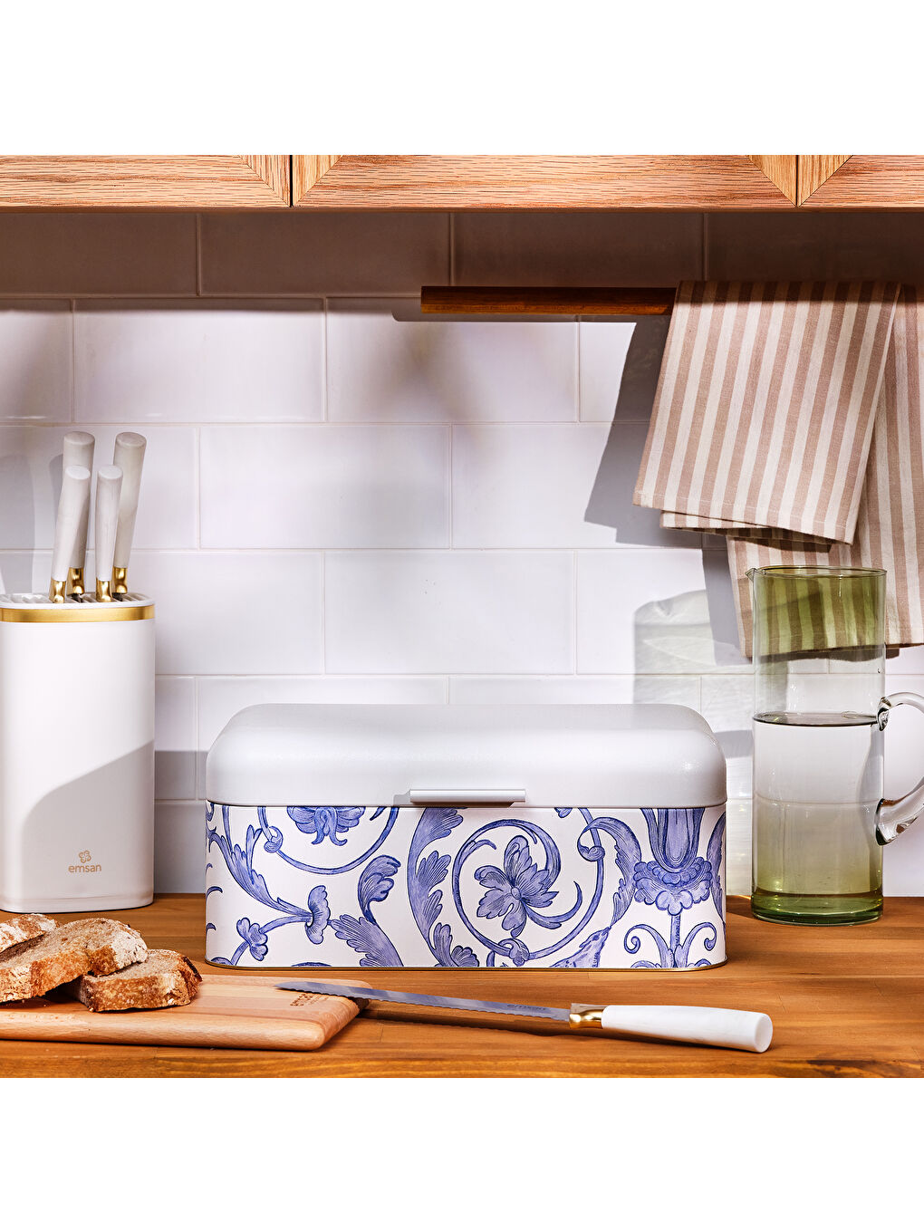 Beyaz Rubens Ekmek Kutusu-6