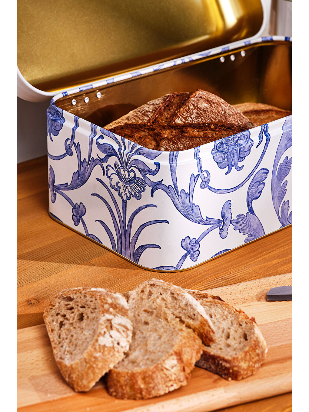 Beyaz Rubens Ekmek Kutusu-5