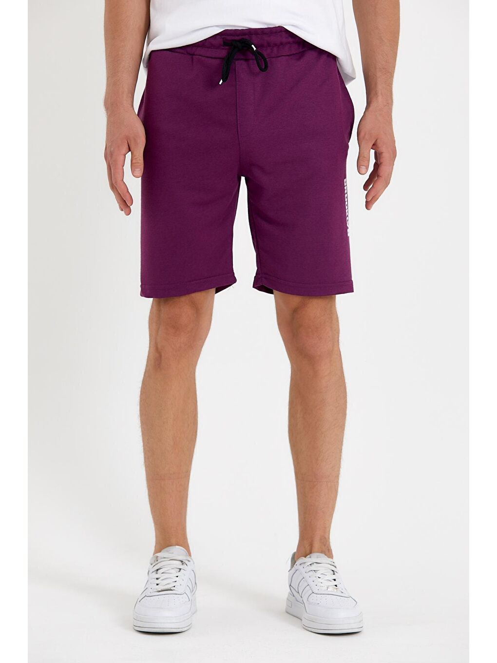 Bordo Regular Fit Brooklyn Baskılı Erkek Şort SPR 208