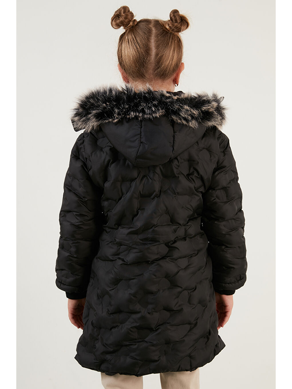 Siyah Yakası Suni Kürklü Çıkarılabilir Kapüşonlu Pelüş Astarlı Kışlık Uzun Kız Çocuk 5760003-4