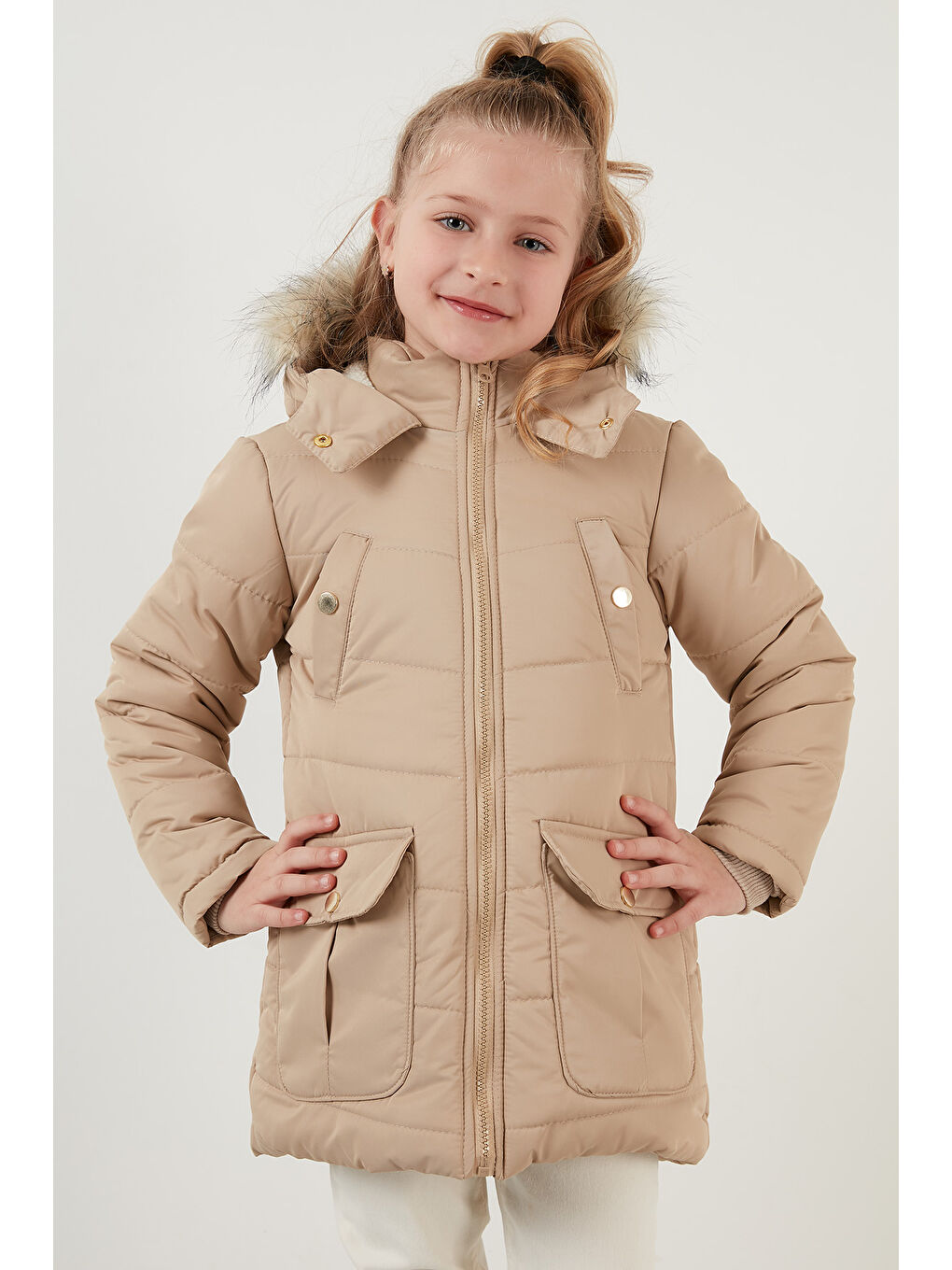 Bej Yakası Suni Kürklü İçi Peluş Astarlı Kapüşonlu Cepli Mont 6034040-2