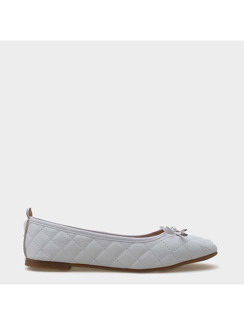 Beyaz Hana Trend Kapitone Kadın Babet