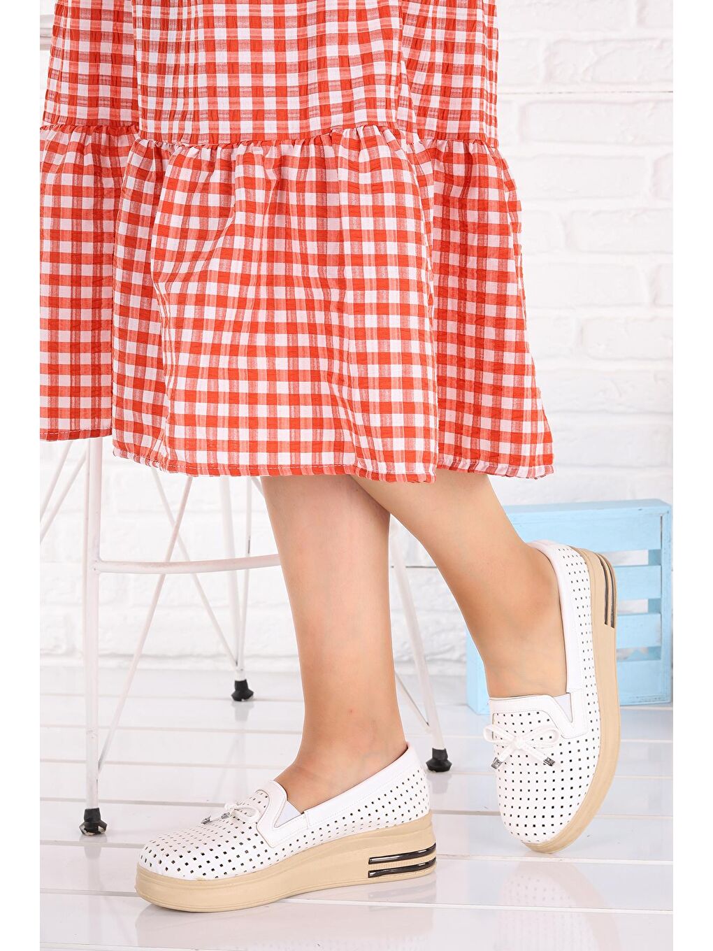 Beyaz Bıyık Lazerli Günlük Kadın Babet Ayakkabı Cns 3074-1