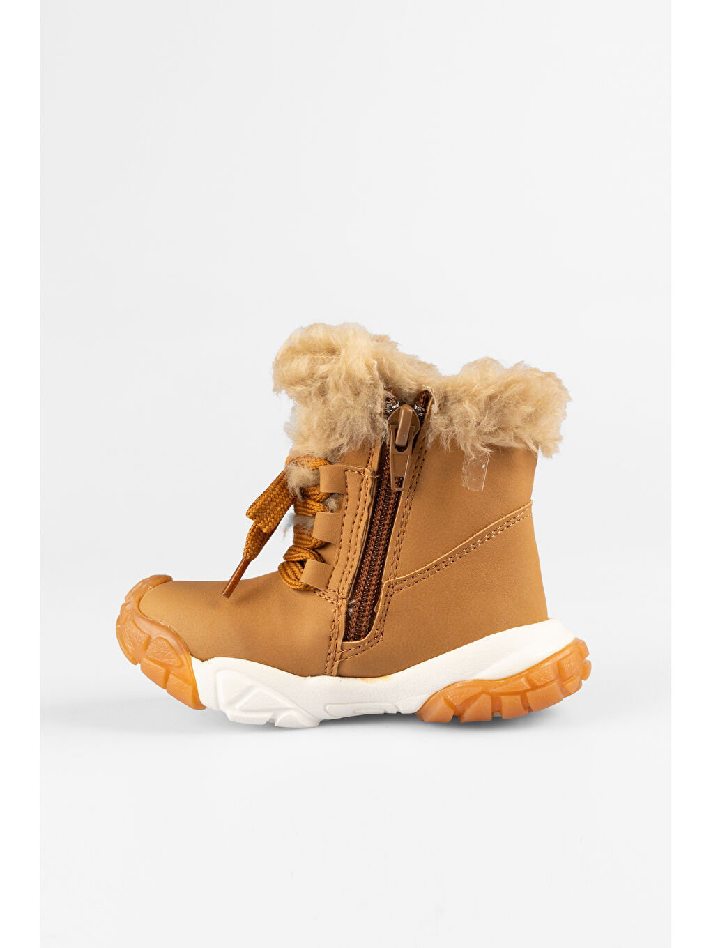 Bej Dance Kürklü Kız Bebek Okul Öncesi Kum Bot-1