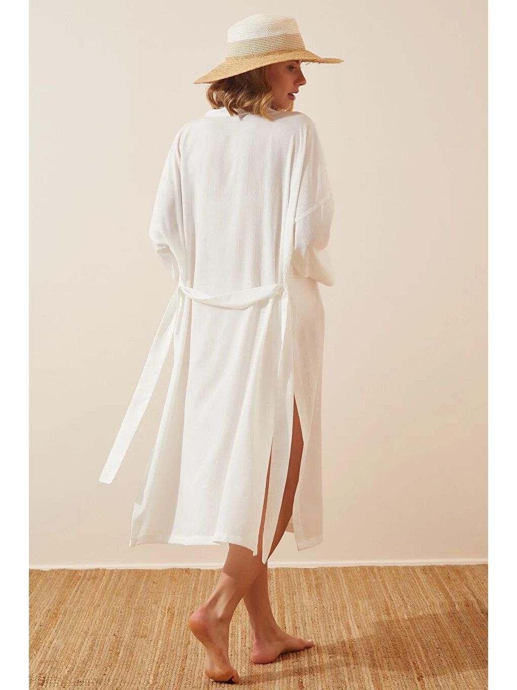 Kadın Beyaz Yırtmaçlı Kırinkıl Kuşaklı Kimono-2