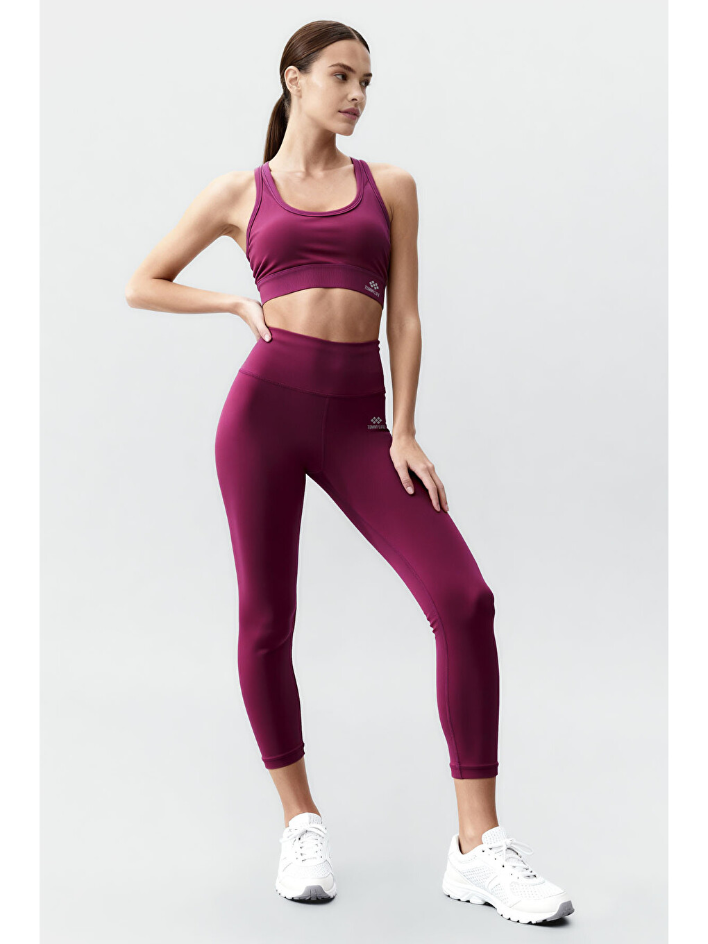 Bordo Yüksek Bel Toparlayıcı Çapraz Sırt Detaylı Slim Fit Kadın Tayt Takım - 95283-2