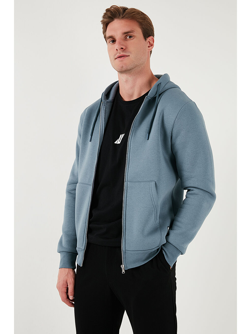 Gri Slim Fit Kapüşonlu  İçi Tüylü Yumuşak Şardonlu Kışlık Fermuarlı Sweatshirt 5905340-5