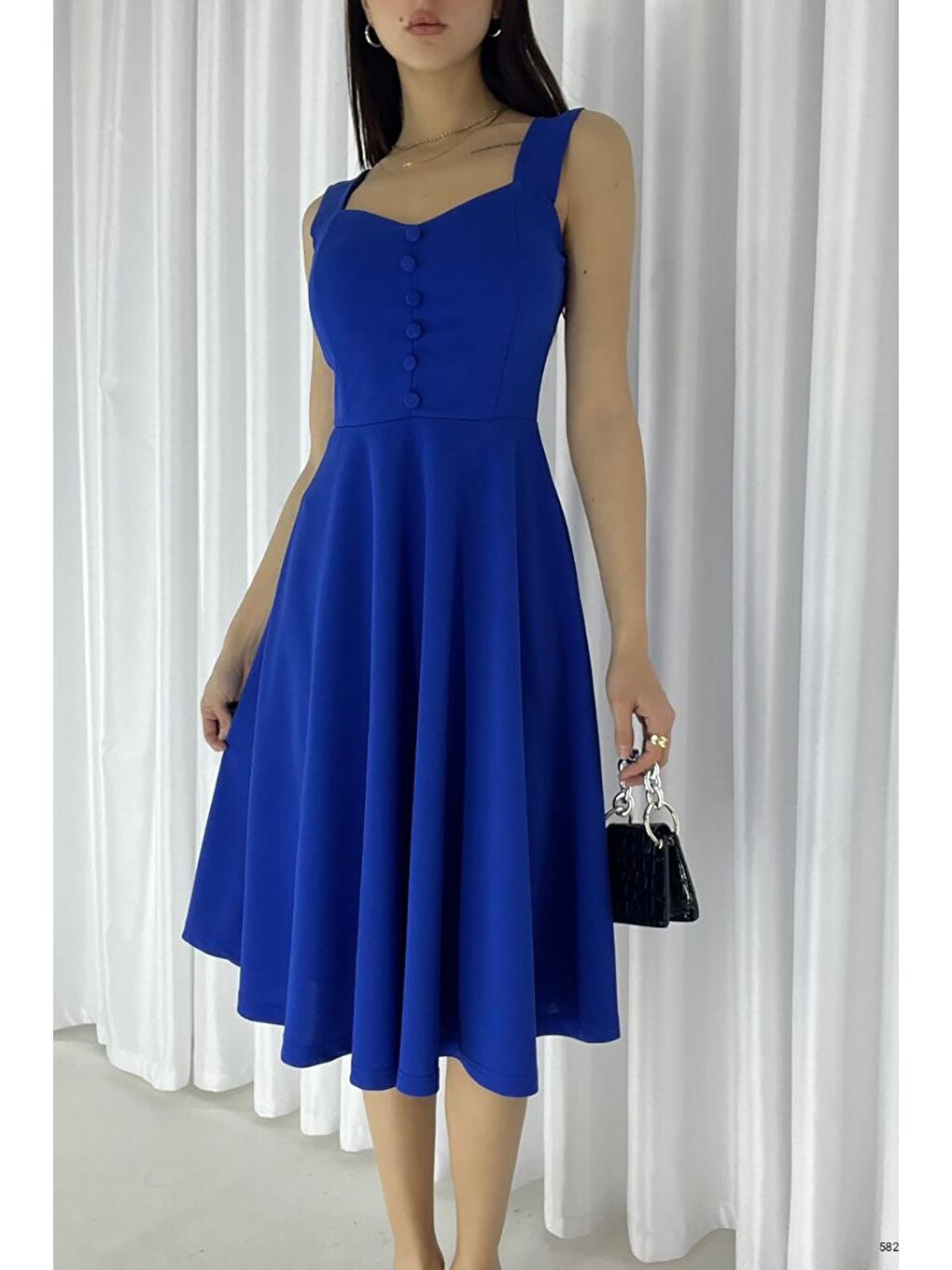 Saks Mavisi İthal Krep Kumaş Kalın Askılı Düğme Detaylı Elbise-1