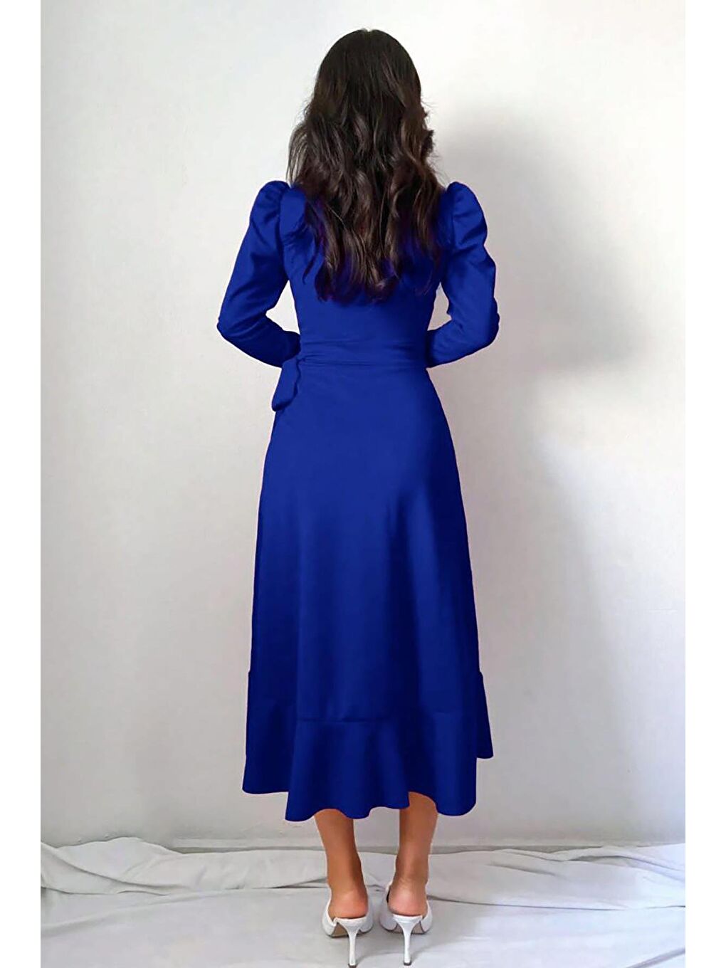 Mavi Krep Kumaş Uzun Kollu Kuşaklı Midi Elbise-3