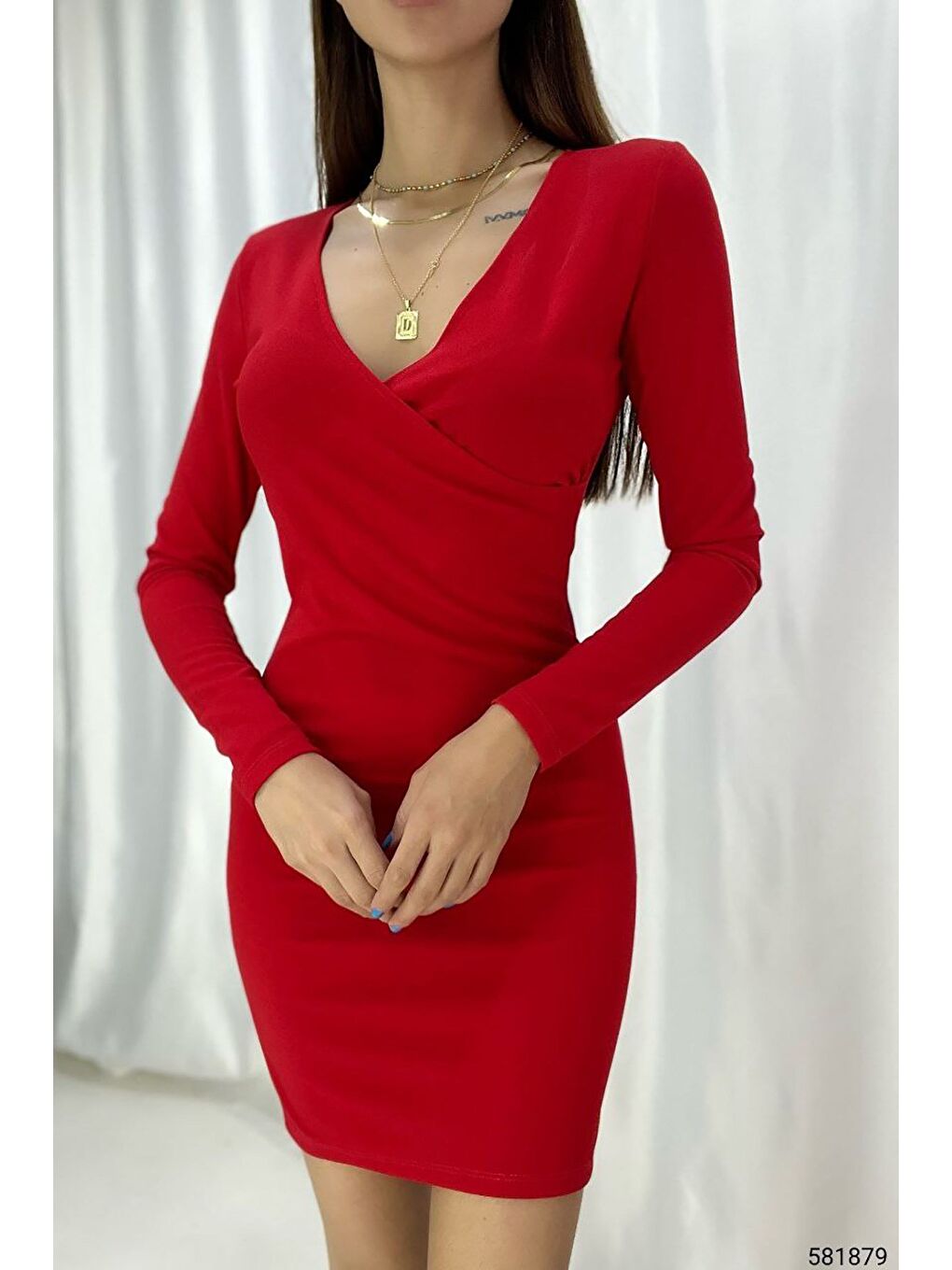 Kırmızı Krep Kumaş Kruvaze Yaka Uzun Kollu Elbise