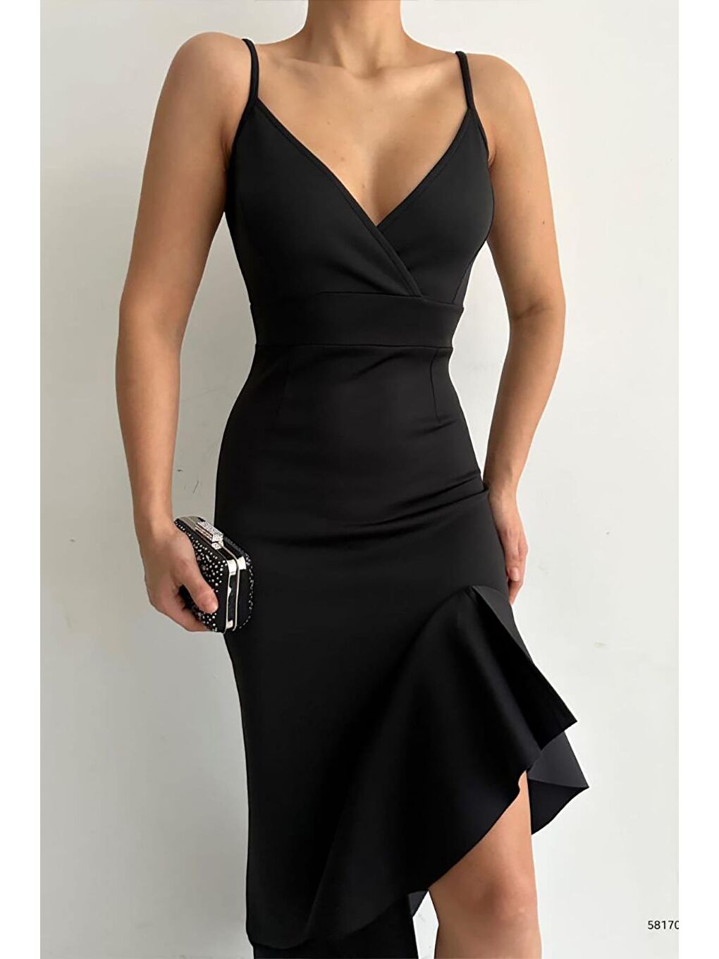 Siyah İnce Askılı Etek Ucu Asimetrik Volanlı Scuba Kumaş Abiye Elbise-2