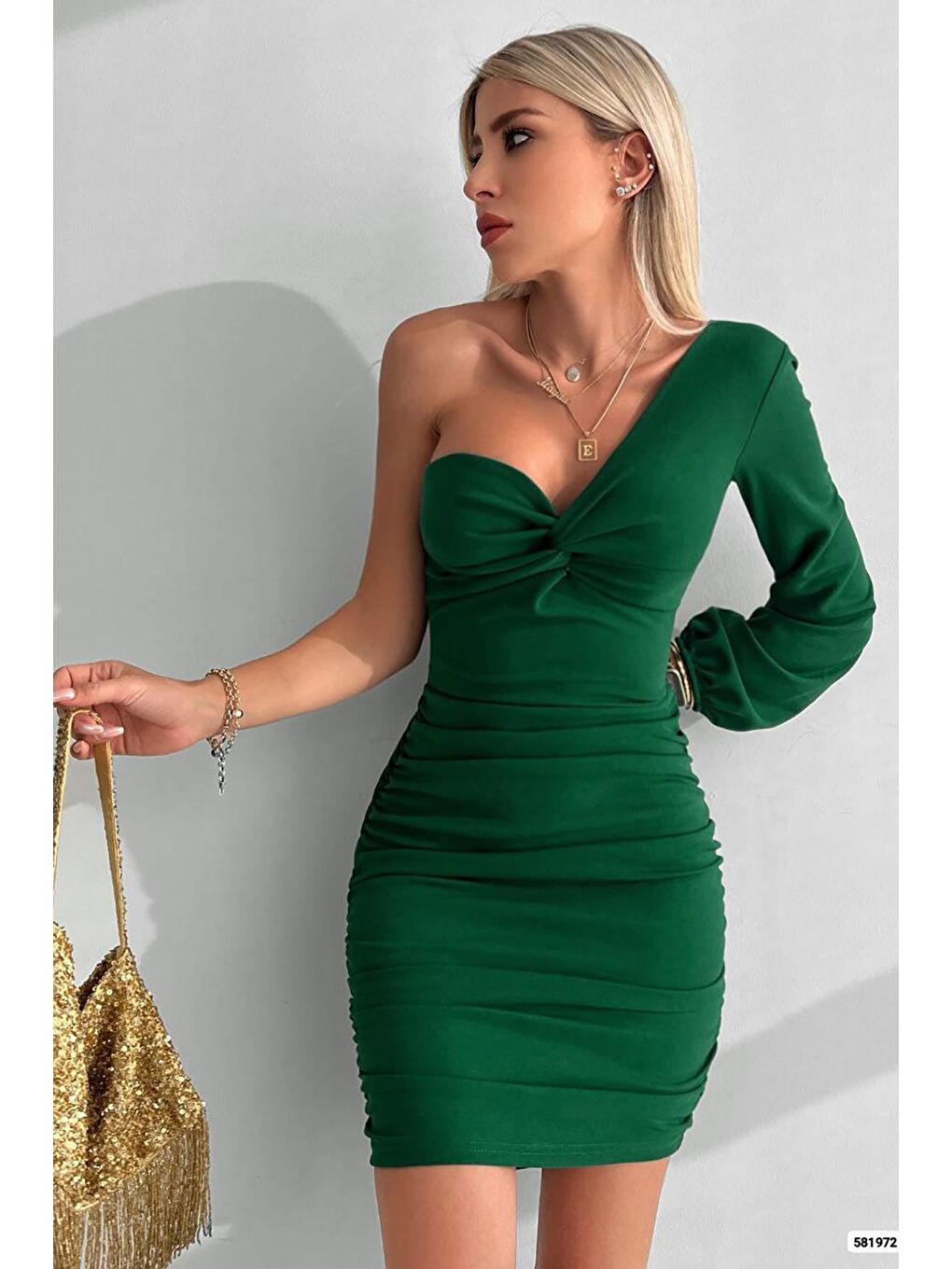 Yeşil Krep Kumaş Önü Düğüm Detay Tek Kol Elbise-3