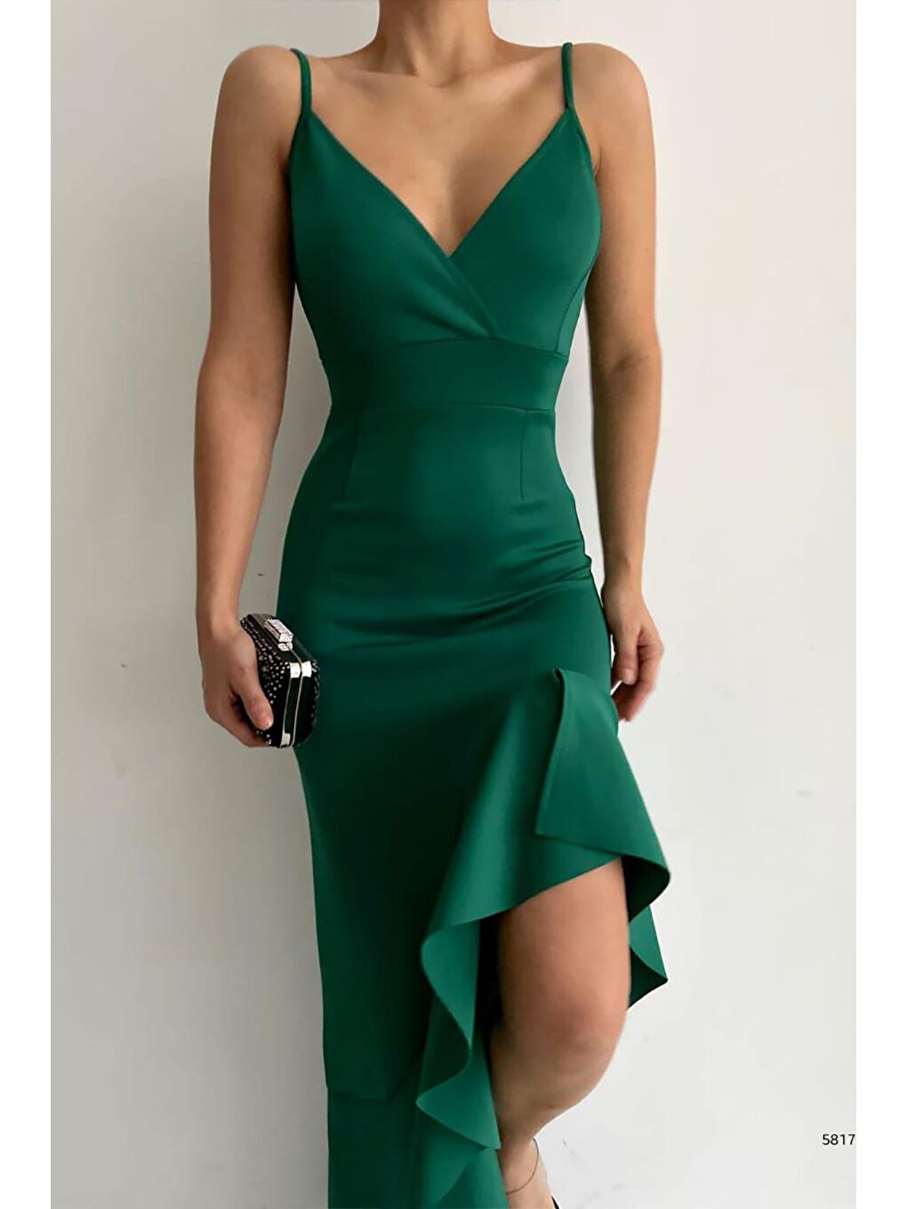 Yeşil İnce Askılı Etek Ucu Asimetrik Volanlı Scuba Kumaş Abiye Elbise-1