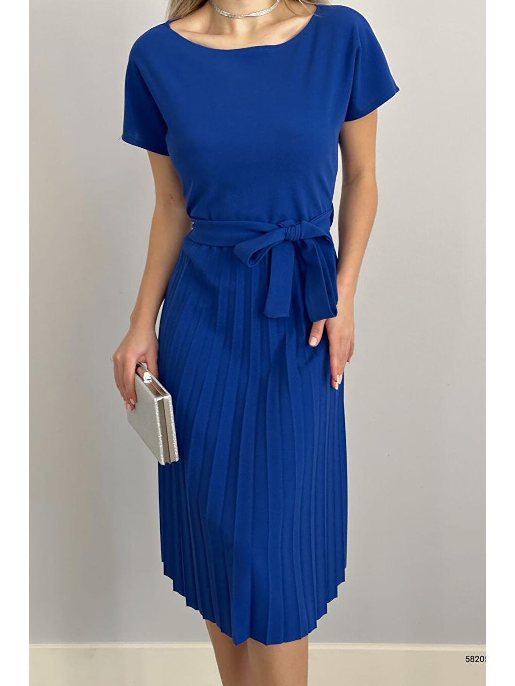 Saks Mavisi Kemerli Pliseli Elbise-1