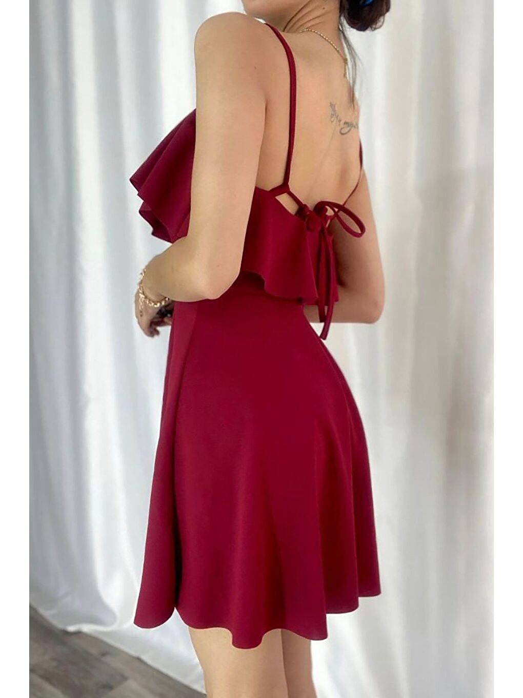 Bordo Krep Kumaş Volanlı Kloş Elbise-1