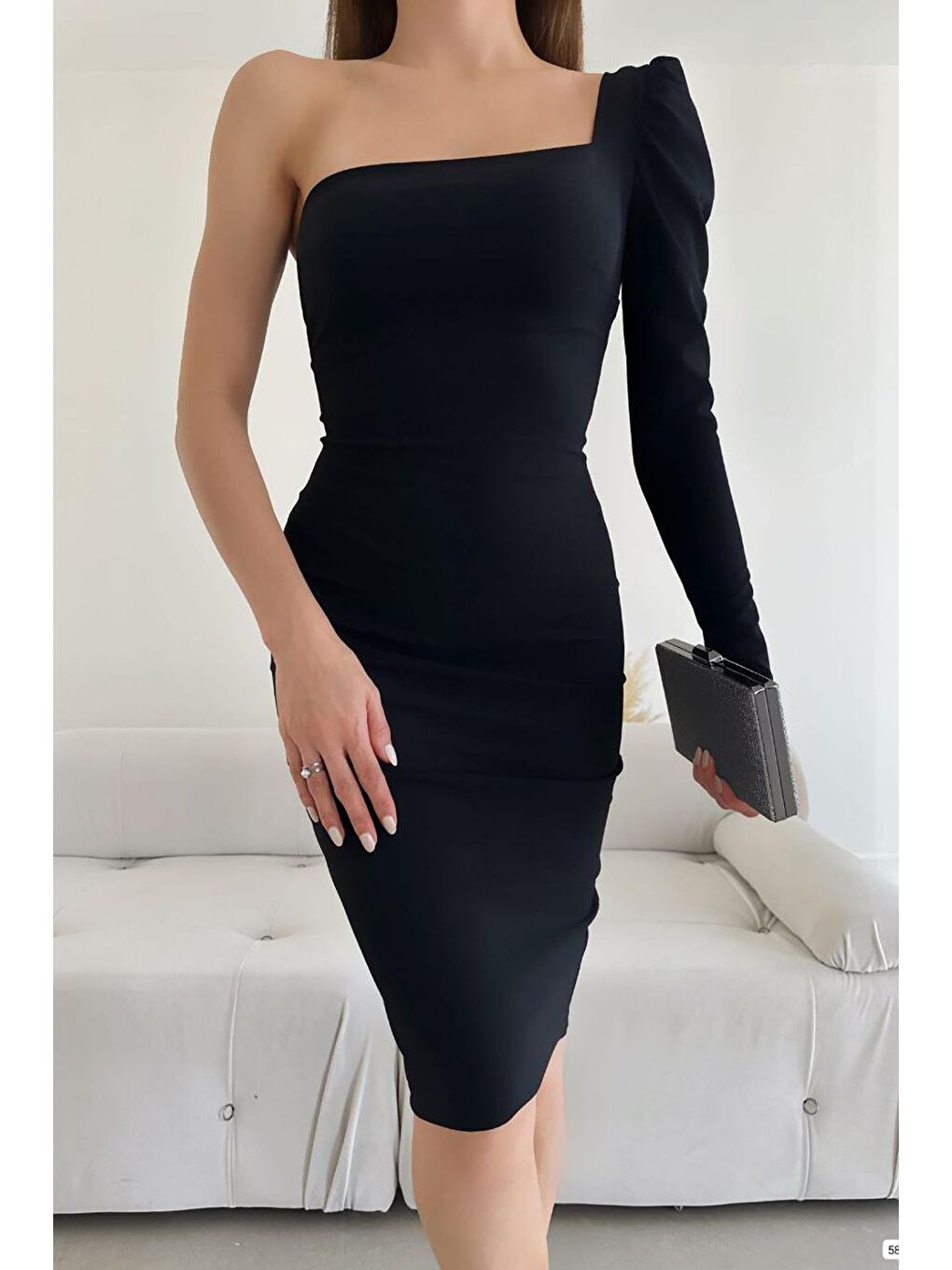 Siyah Tek Kol Midi Boy Krep Kumaş Elbise