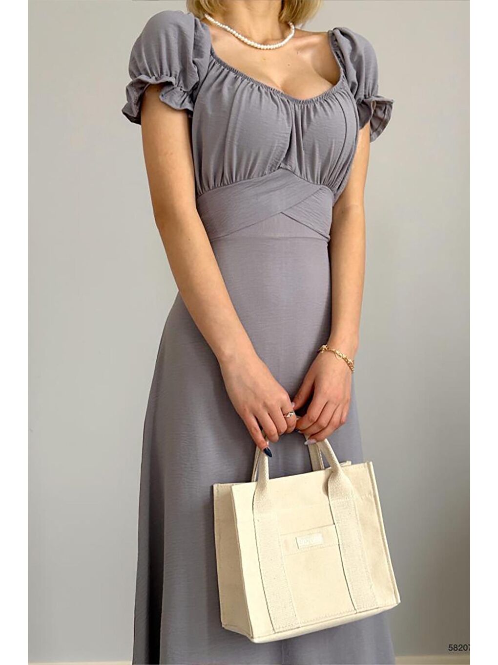 Gri Madonna Yaka Ayrobin Elbise-3